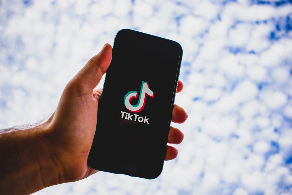 טיק טוק: האפליקציה הפופולרית שמשגעת את העולם